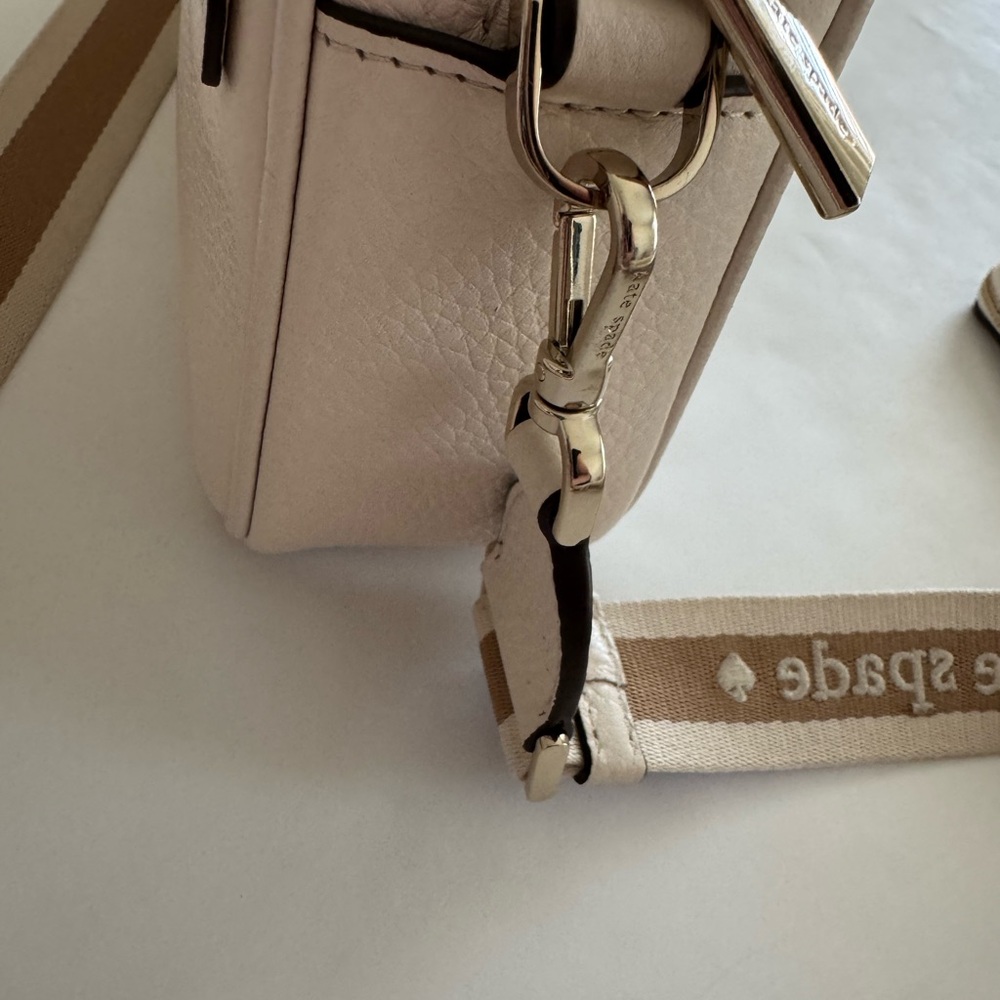 EUC! Kate Spade Cream Leather Crossbody Bag - Picture 7 of 7